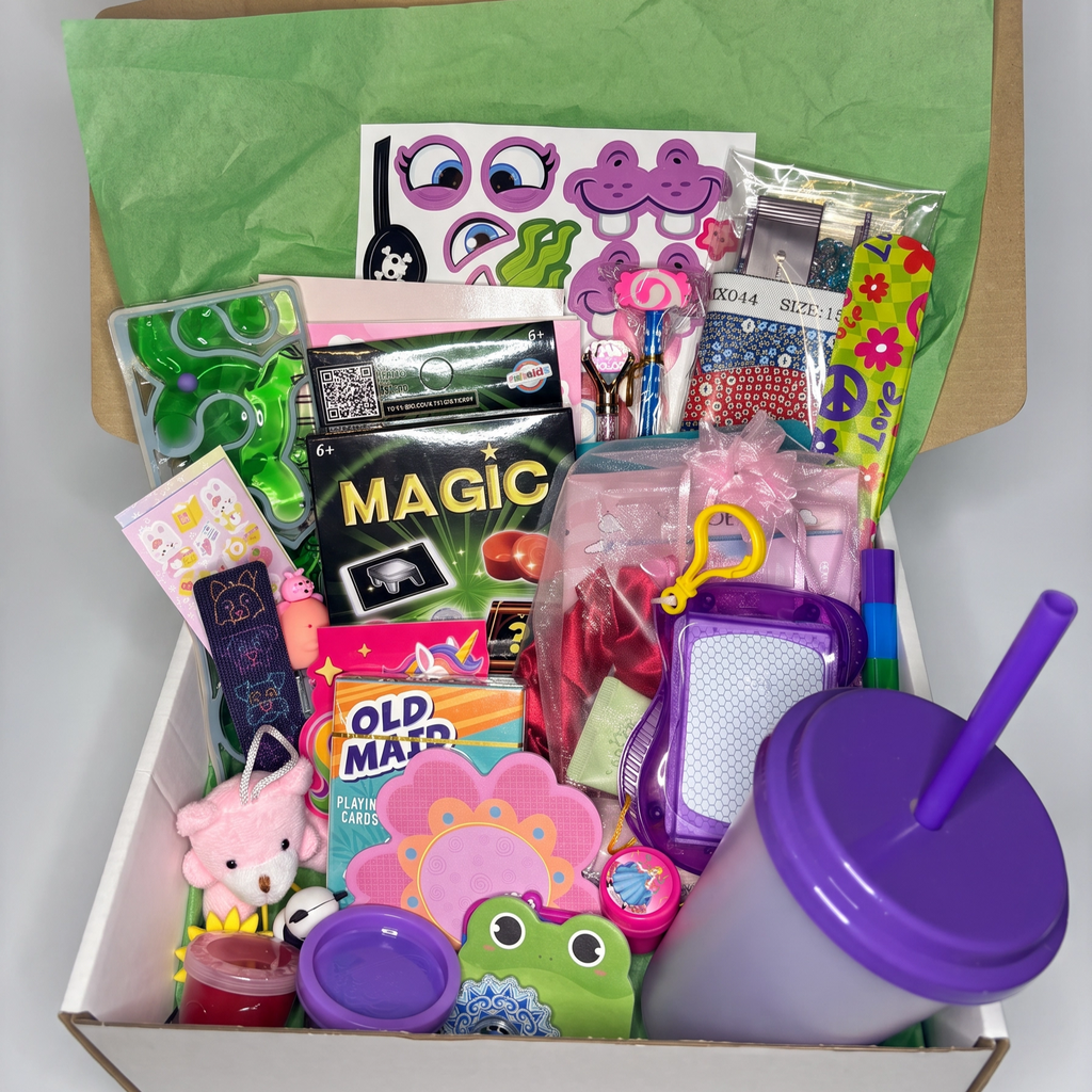 Cloverly Little Clover Girls Box